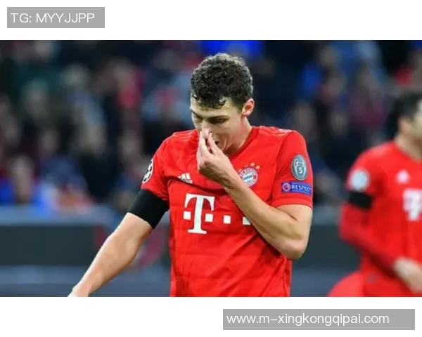 莱万重返安联球场引发拜仁球迷愤怒声讨：背叛旧主的代价是什么